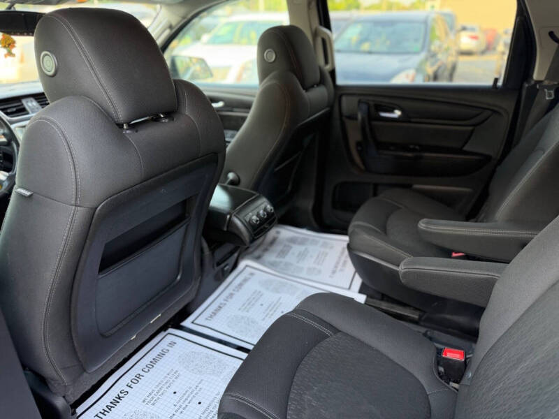 2014 GMC Acadia SLE-2