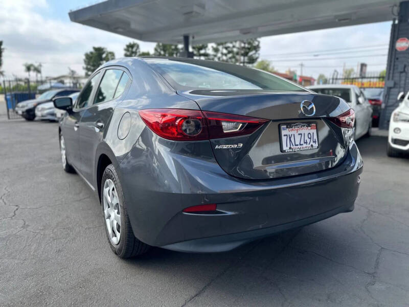 2015 Mazda MAZDA3 i Sport