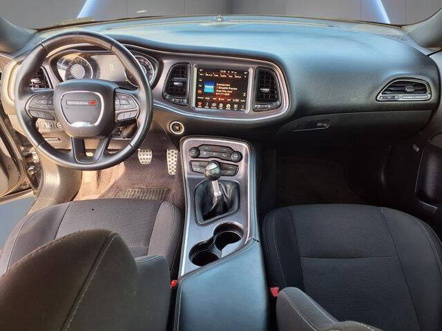 2016 Dodge Challenger R/T Scat Pack