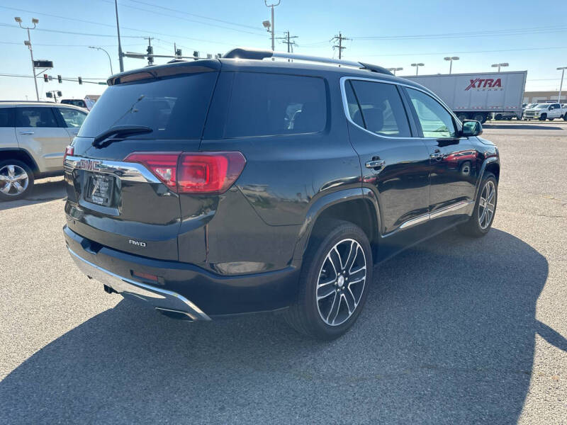 2019 GMC Acadia Denali