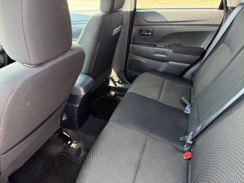 2016 Mitsubishi Outlander Sport ES