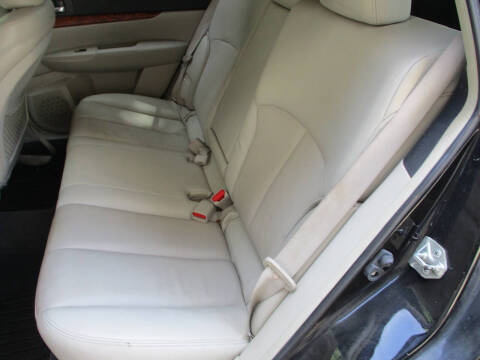 2010 Subaru Outback 2.5i Limited