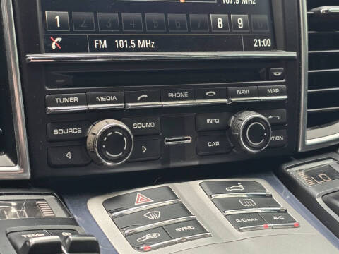 2015 Porsche Panamera S E-Hybrid