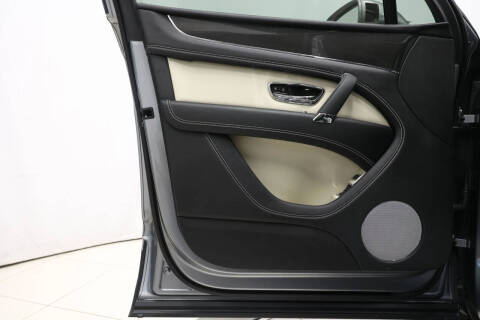 2019 Bentley Bentayga V8