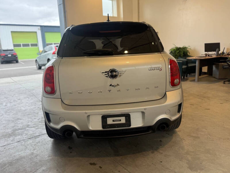 2016 MINI Countryman Cooper S