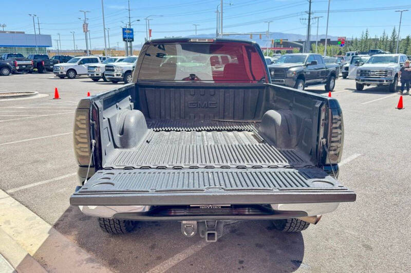2005 GMC Sierra 2500HD