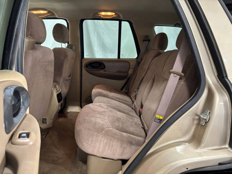 2004 Chevrolet TrailBlazer LS