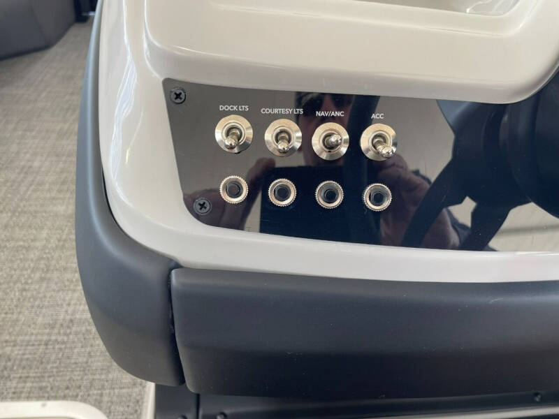 2024 Barletta Cabrio 22UC