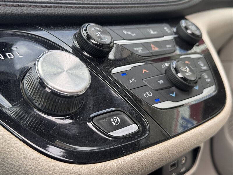 2017 Chrysler Pacifica Limited