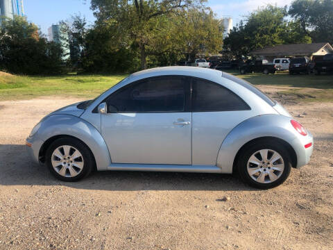 2009 Volkswagen New Beetle for sale at MYERS AUTO GROUP in Sulphur Springs TX