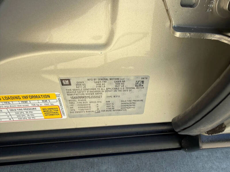 2016 GMC Acadia SLT-1