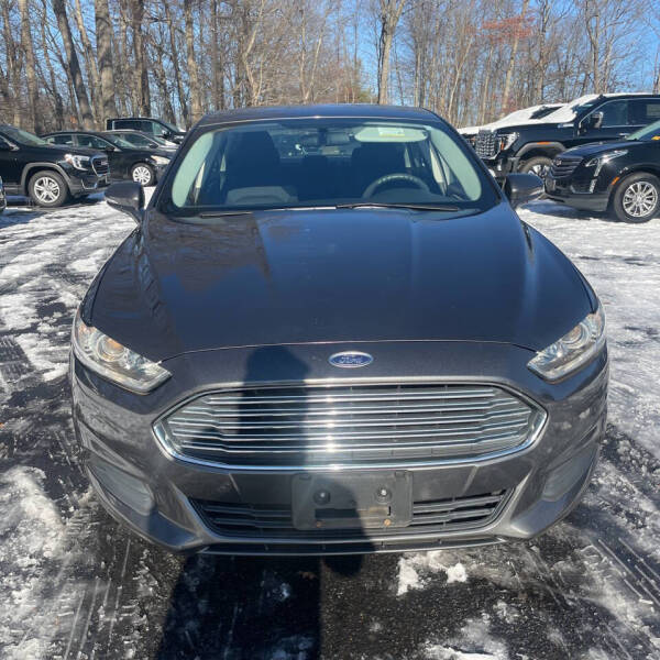 2016 Ford Fusion SE