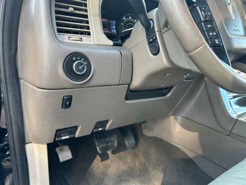 2016 Lincoln Navigator L Select