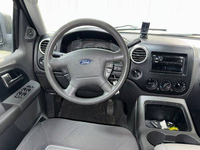2003 Ford Expedition XLT