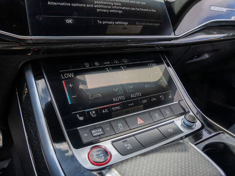 2021 Audi SQ8 4.0T quattro Premium Plus