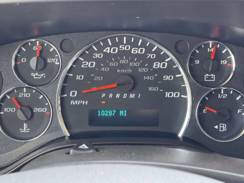 2024 Chevrolet Express 2500