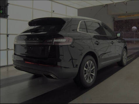 2019 Lincoln Nautilus Select