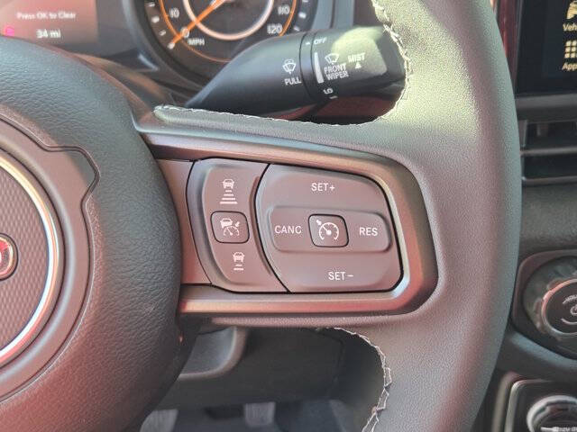 2025 Jeep Gladiator Sport S