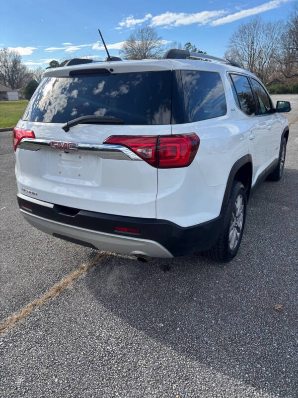 2018 GMC Acadia SLE-2