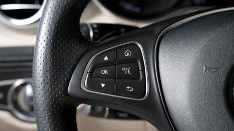 2017 Mercedes-Benz GLC GLC 300