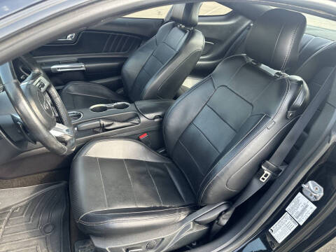 2016 Ford Mustang EcoBoost Premium
