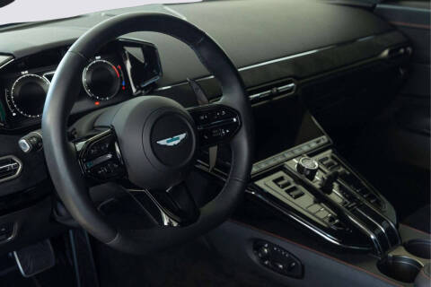 2025 Aston Martin Vantage