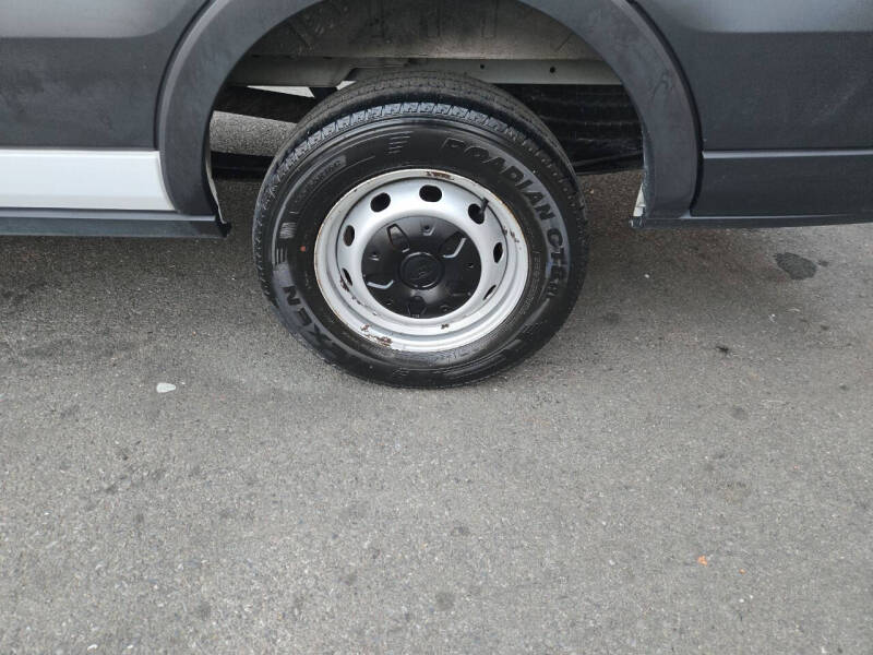 2022 Ford Transit 250