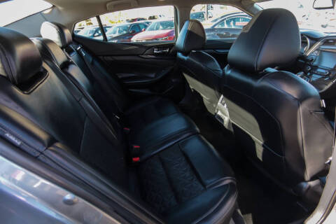 2019 Nissan Maxima Platinum