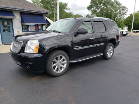 2008 GMC Yukon for sale at Advantage Auto Sales & Imports Inc in Loves Park IL