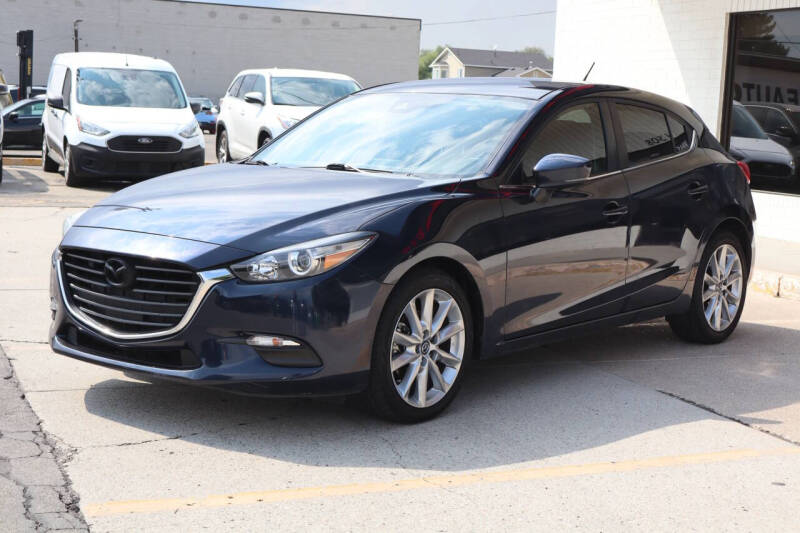 2017 Mazda MAZDA3 Touring