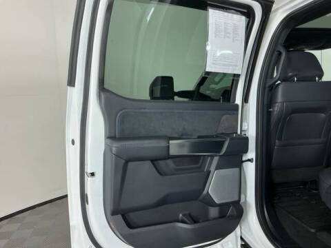 2025 Ford F-450 Super Duty Platinum