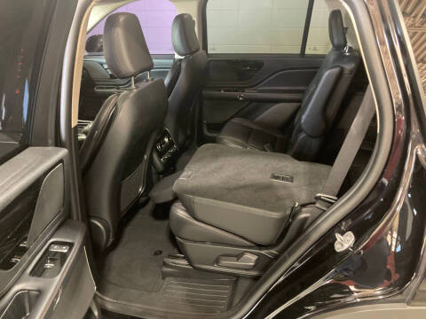 2022 Lincoln Aviator Standard