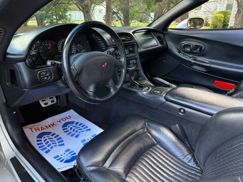 2004 Chevrolet Corvette