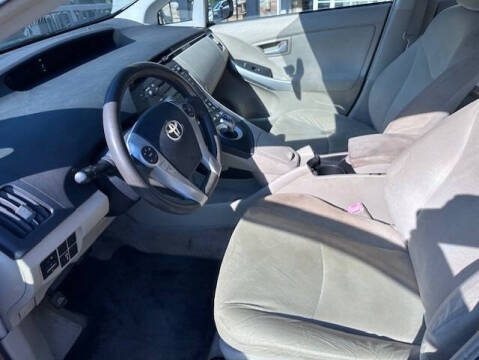 2010 Toyota Prius II