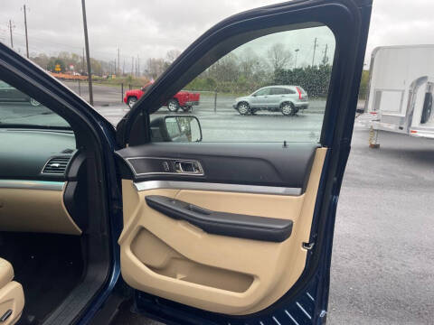2017 Ford Explorer XLT