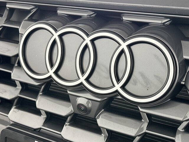 2025 Audi Q5 quattro Premium Plus TFSI