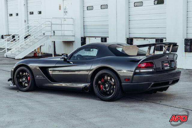 2009 Dodge Viper SRT 10