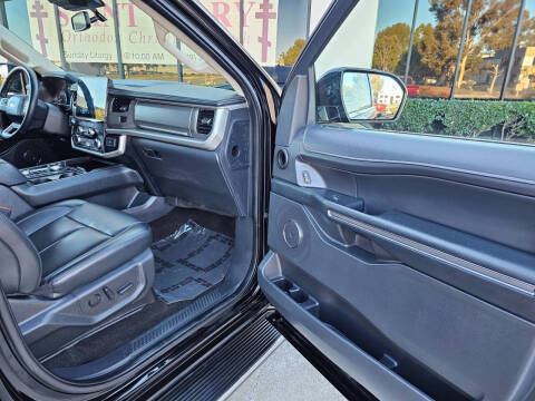 2022 Ford Expedition XLT