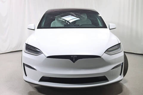 2023 Tesla Model X Standard Range