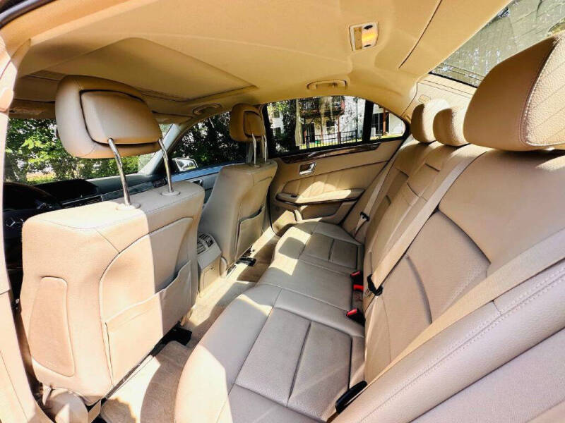2010 Mercedes-Benz E-Class E 350 Luxury 4MATIC