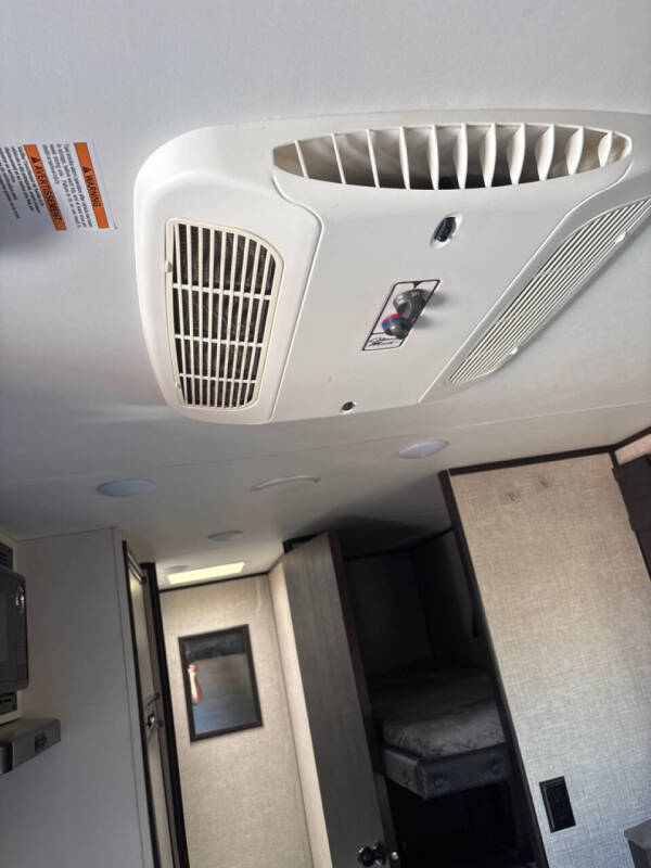 2022 Jayco BAJA FLIGHT
