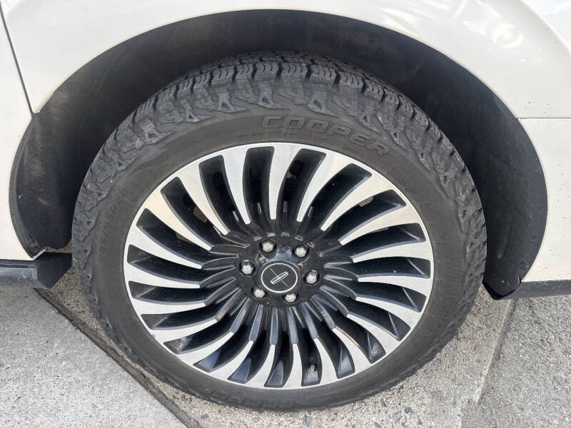 2018 Lincoln Navigator L Black Label