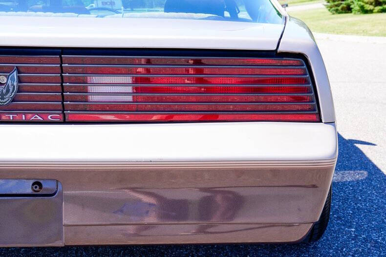 1984 Pontiac Firebird
