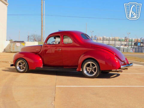 1940 Ford Deluxe
