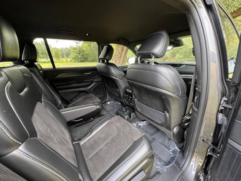 2023 Jeep Grand Cherokee L