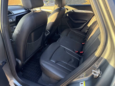 2017 Audi Q3 2.0T Premium