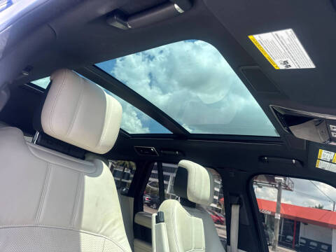 2021 Land Rover Range Rover P400 HSE Westminster Edition