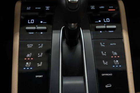 2023 Porsche Macan