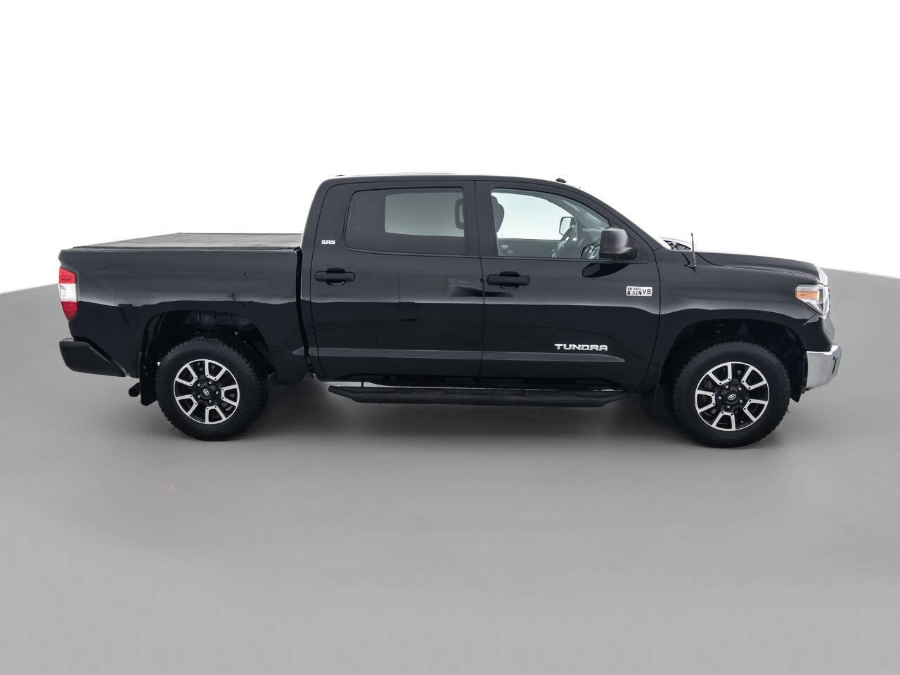 Used Car 2018 Toyota Tundra  Sr5 4x4 4dr Crewmax Cab Pickup Sb (5.7l V8) For Sale Under $30,000 In Coal City, Illinois