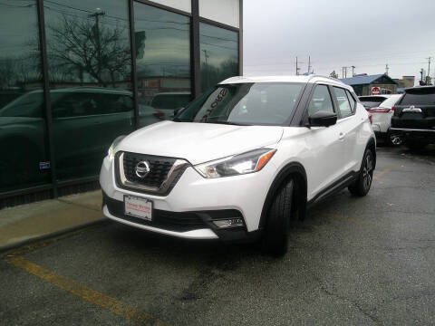 2019 Nissan Kicks SR